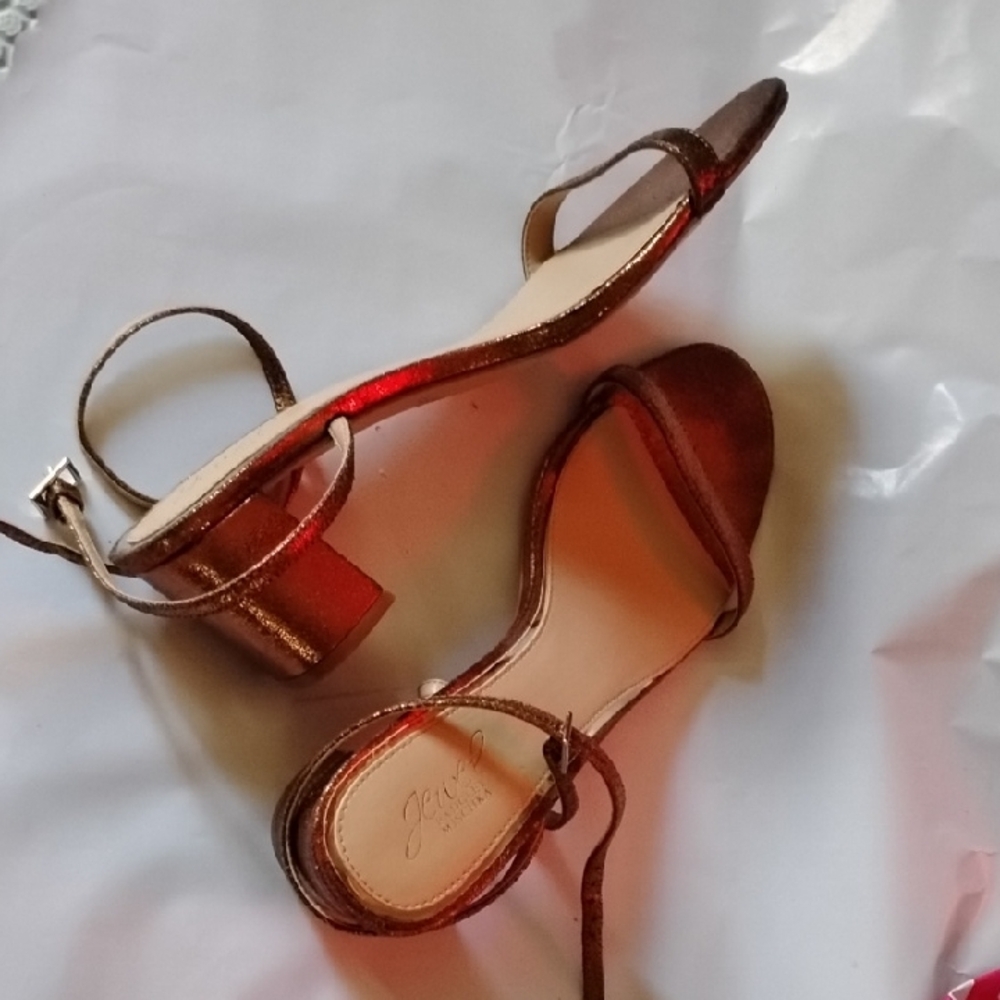 Badgley Mischka Shimmering Gold Heels